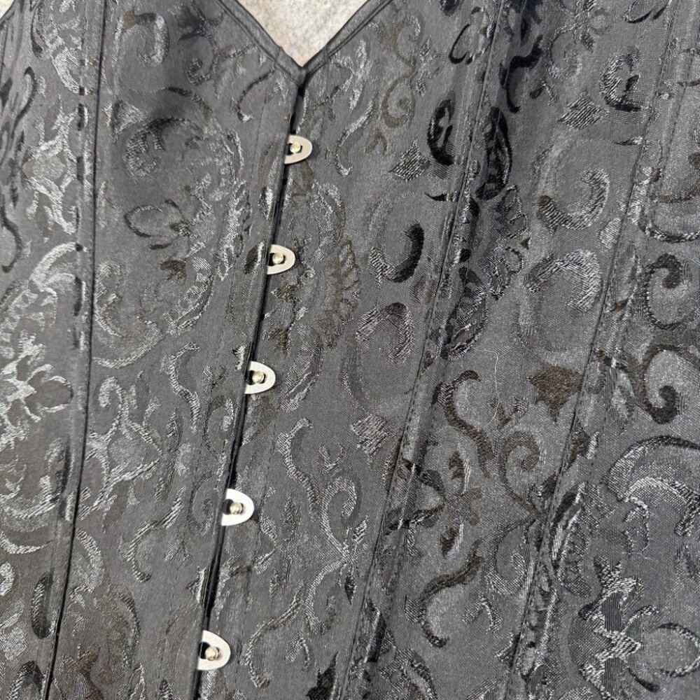 Sold - Picture 4 of 11